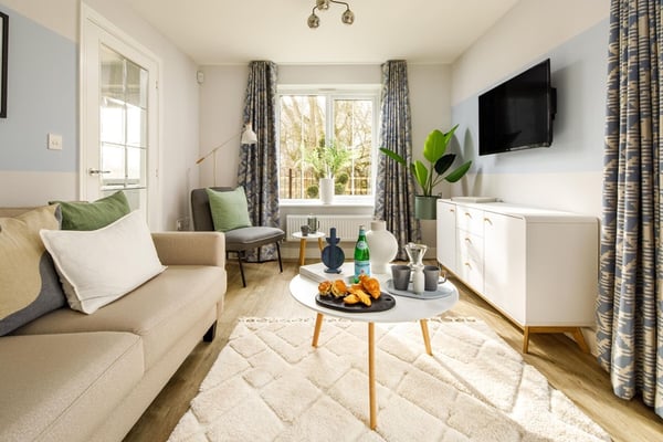 3 bedroom semi-detached with fully integrated kitchen - Image 2