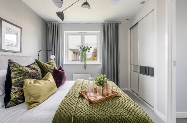 3 bedroom semi-detached with bathroom and en suite - Image 1