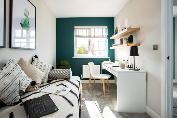 3 bedroom semi-detached with spacious open-plan kitchen/diner - Image 1