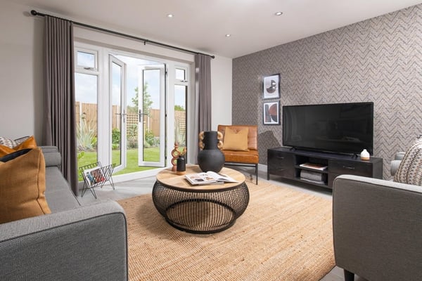 4 bedroom detached with an additional reception room - Image 3