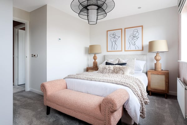 3 bedroom semi-detached with open-plan lounge diner - Image 1