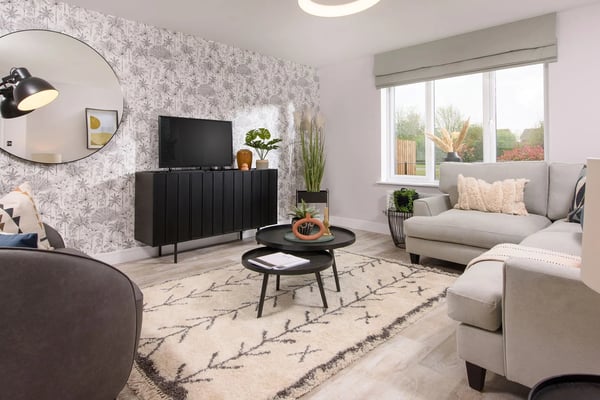 4 bedroom detached with an integrated garage - Image 1
