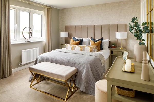 4 bedroom detached with 4 double bedrooms - Image 1