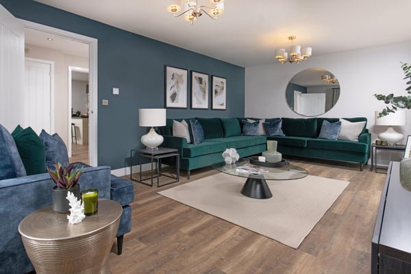 4 bedroom detached with garage & side by side parking - Image 1