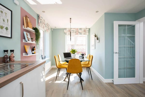 3 bedroom detached with en suite to bedroom 1 - Image 1