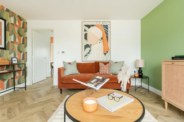 3 bedroom end terrace with allocated parking - Image 1