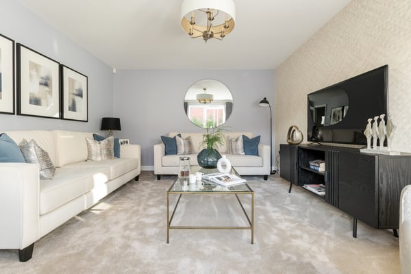 4 bedroom detached with detached single garage and driveway - Image 1