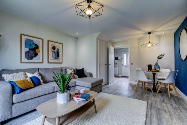 3 bedroom detached Show Home with integral garage - Image 1