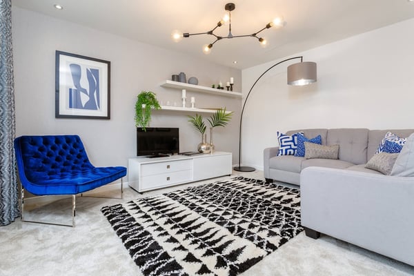 3 bedroom semi-detached with French doors to the rear garden - Image 2