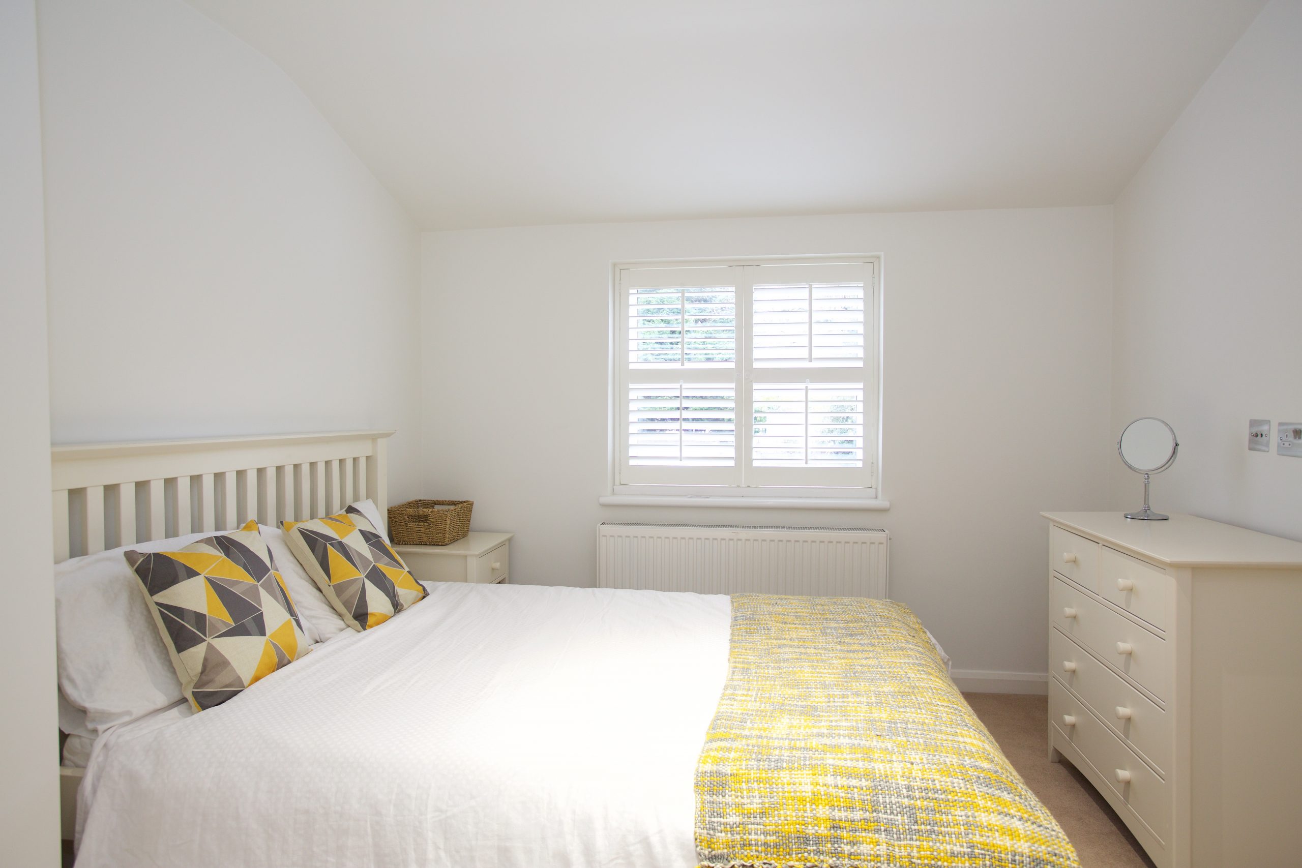 Abbeville Road, Clapham - Image 4