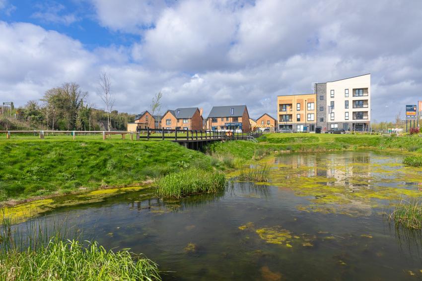 Ebbsfleet Cross at Garden City - Image 28