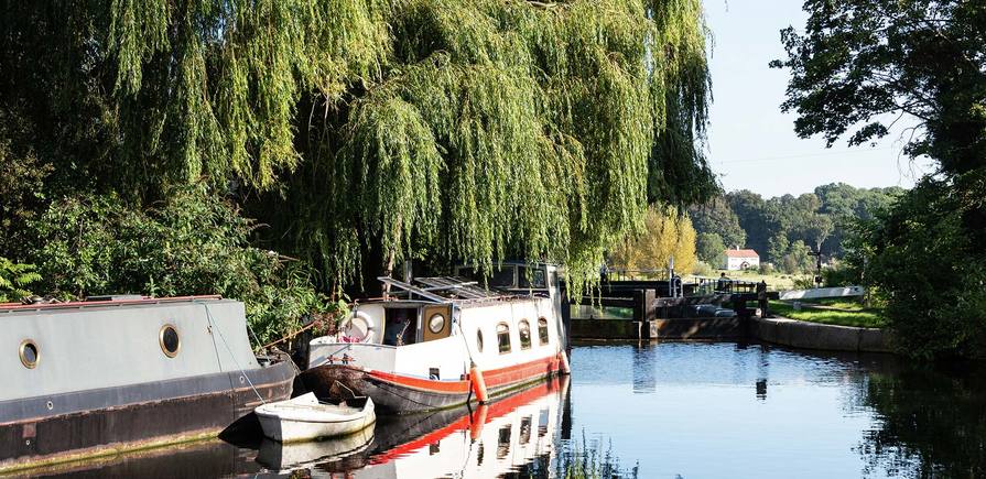 Hertford Locks - Image 17